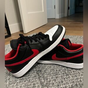 Men’s Nike low dunks